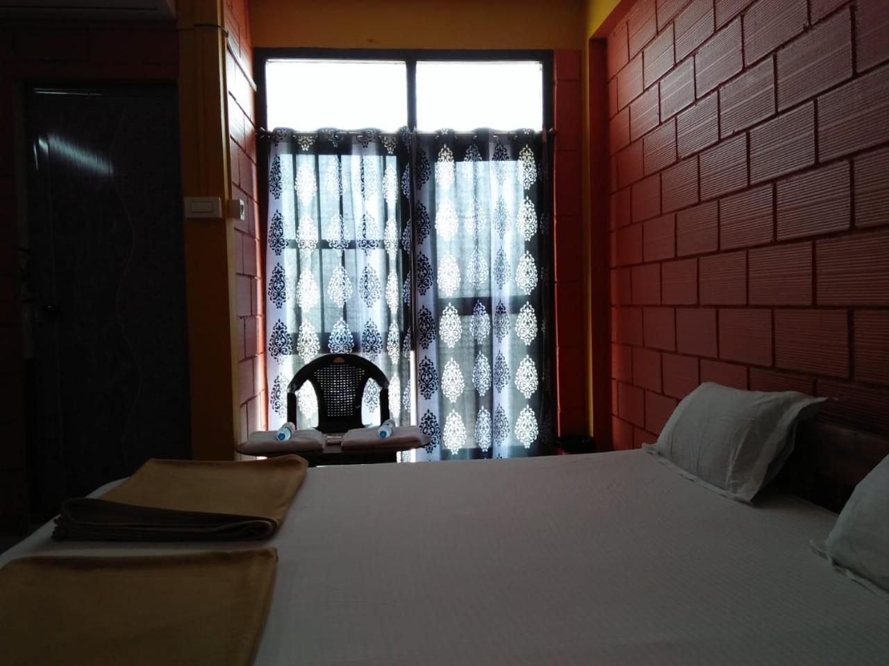 Shanthi Krishna Residency Gokarna  Buitenkant foto