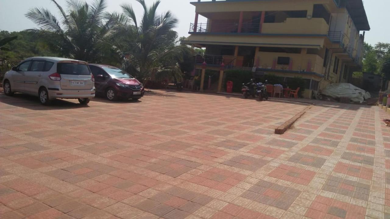 Shanthi Krishna Residency Gokarna  Buitenkant foto